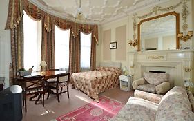 La Suite South
